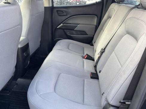 Used 2021 Chevrolet Colorado W/T w/ WT Convenience Package image 20