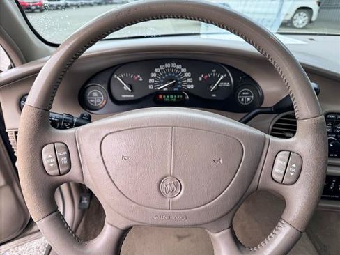 Used 2002 Buick Century Limited w/ Limited Edition Pkg FWD image 9