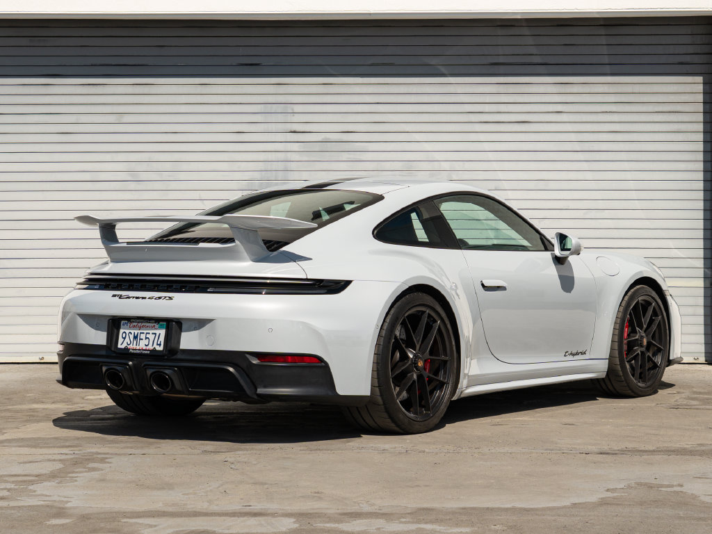 Certified 2025 Porsche 911 Carrera 4 GTS AWD/4WD image 31