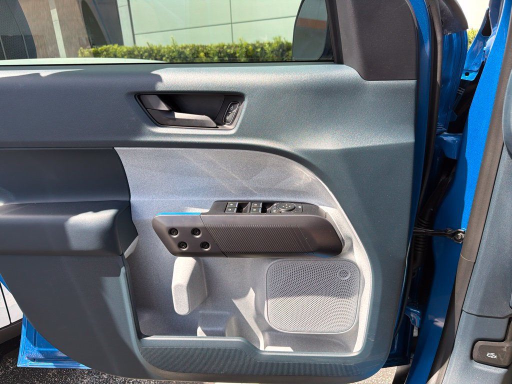 Used 2026 Ford Maverick XLT FWD image 11