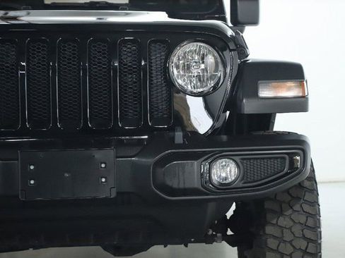 Used 2021 Jeep Wrangler Unlimited Sport image 7