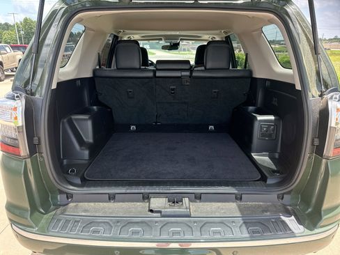 Used 2022 Toyota 4Runner Limited image 24