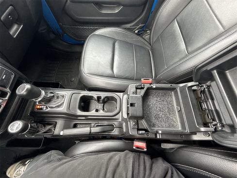 Used 2023 Jeep Wrangler Unlimited Sahara w/ Cold Weather Group image 23