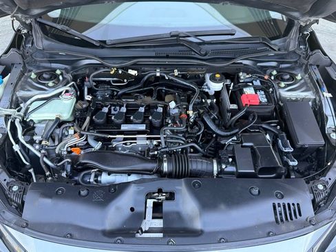 Used 2018 Honda Civic Sport Touring image 21