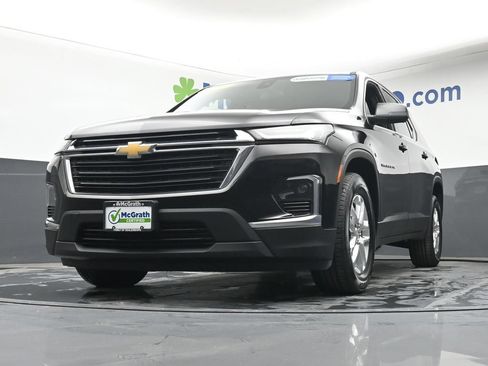 Used 2023 Chevrolet Traverse LS AWD/4WD image 7
