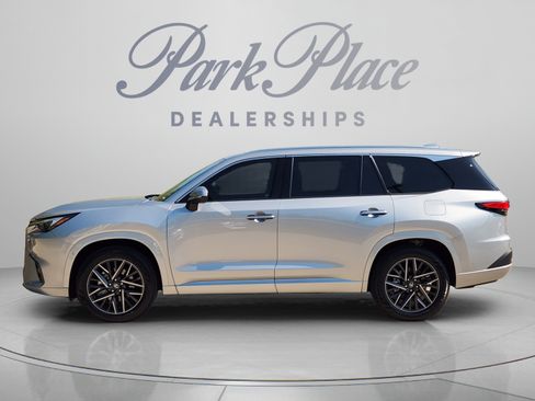 New 2026 Lexus TX 350 AWD image 2