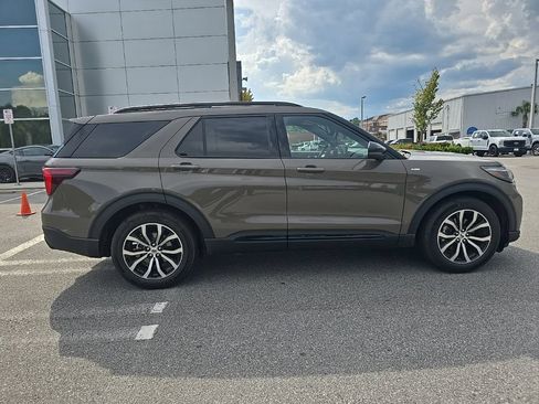 Used 2026 Ford Explorer ST-Line RWD image 10