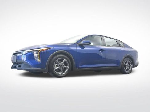 Used 2025 Kia K4 FWD image 29