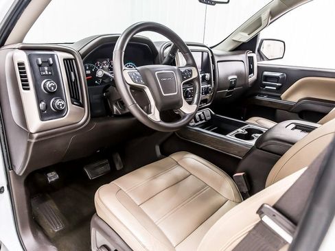 Used 2017 GMC Sierra 1500 Denali AWD/4WD image 29