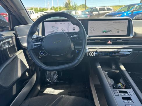 Used 2024 Hyundai Ioniq 6 SE RWD image 26