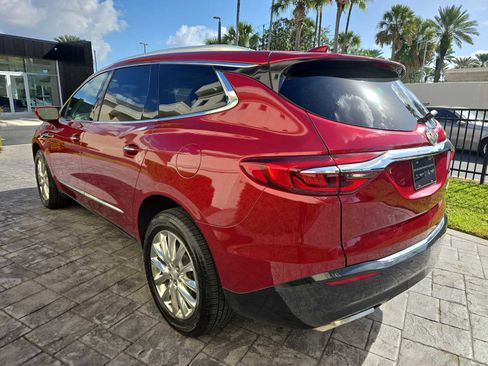 Used 2019 Buick Enclave Premium w/ Experience Buick Package image 8