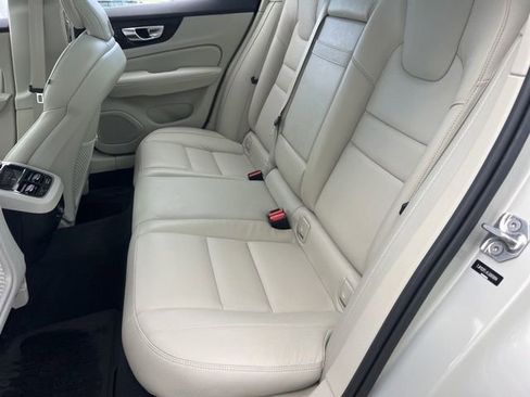 Used 2020 Volvo S60 T5 Inscription w/ Protection Package Premier image 35