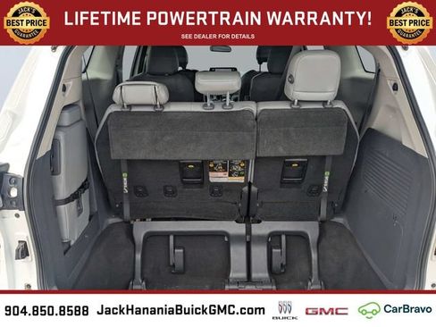 Used 2022 Toyota Sienna XLE FWD image 12