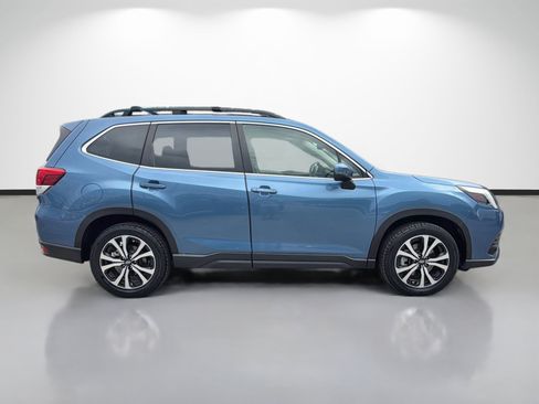 Certified 2022 Subaru Forester Limited AWD/4WD image 2