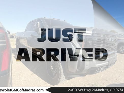 Used 2024 GMC Sierra 2500 Denali Ultimate AWD/4WD image 1