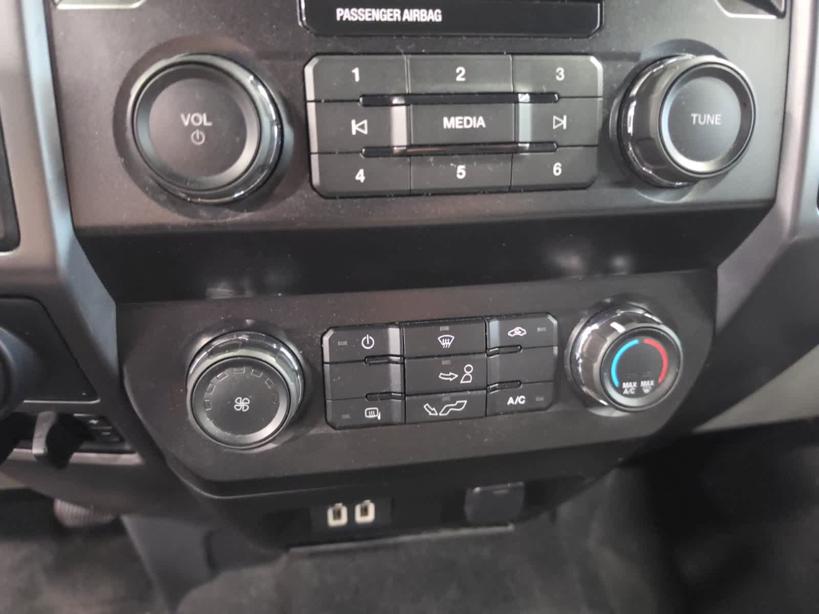 Used 2019 Ford F150 XLT w/ XTR Package AWD/4WD image 24