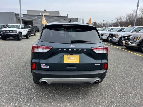 Certified 2022 Ford Escape SEL w/ Technology Package AWD/4WD image 4