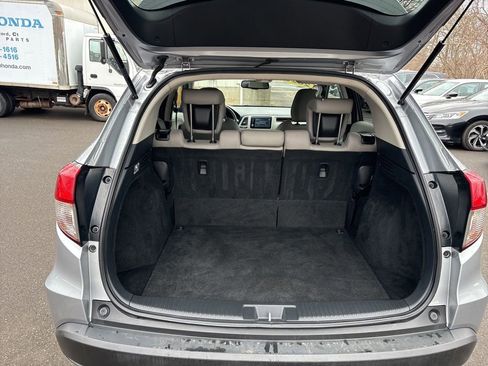 Used 2022 Honda HR-V EX-L image 29