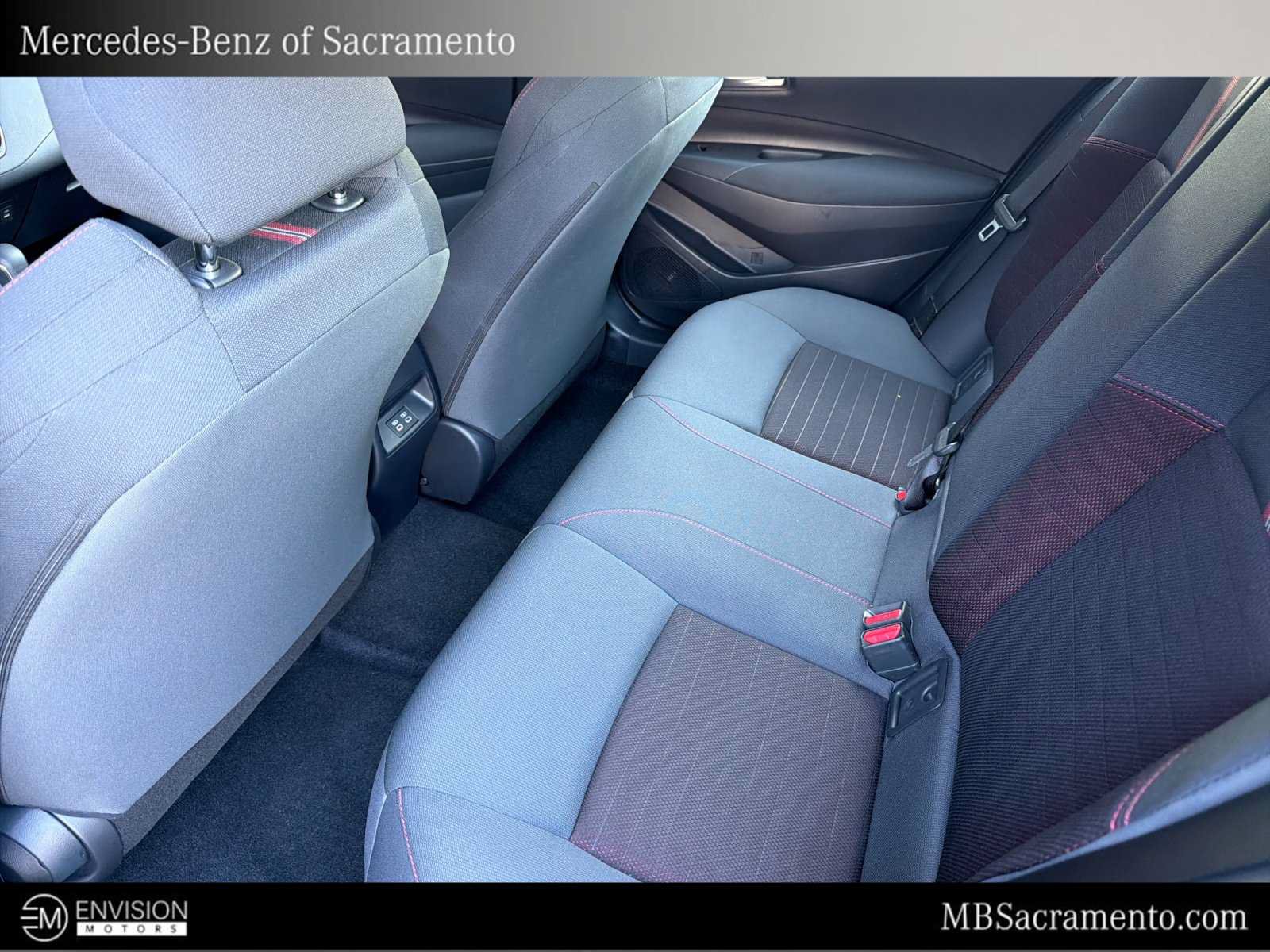 Used 2026 Toyota Corolla SE FWD image 11