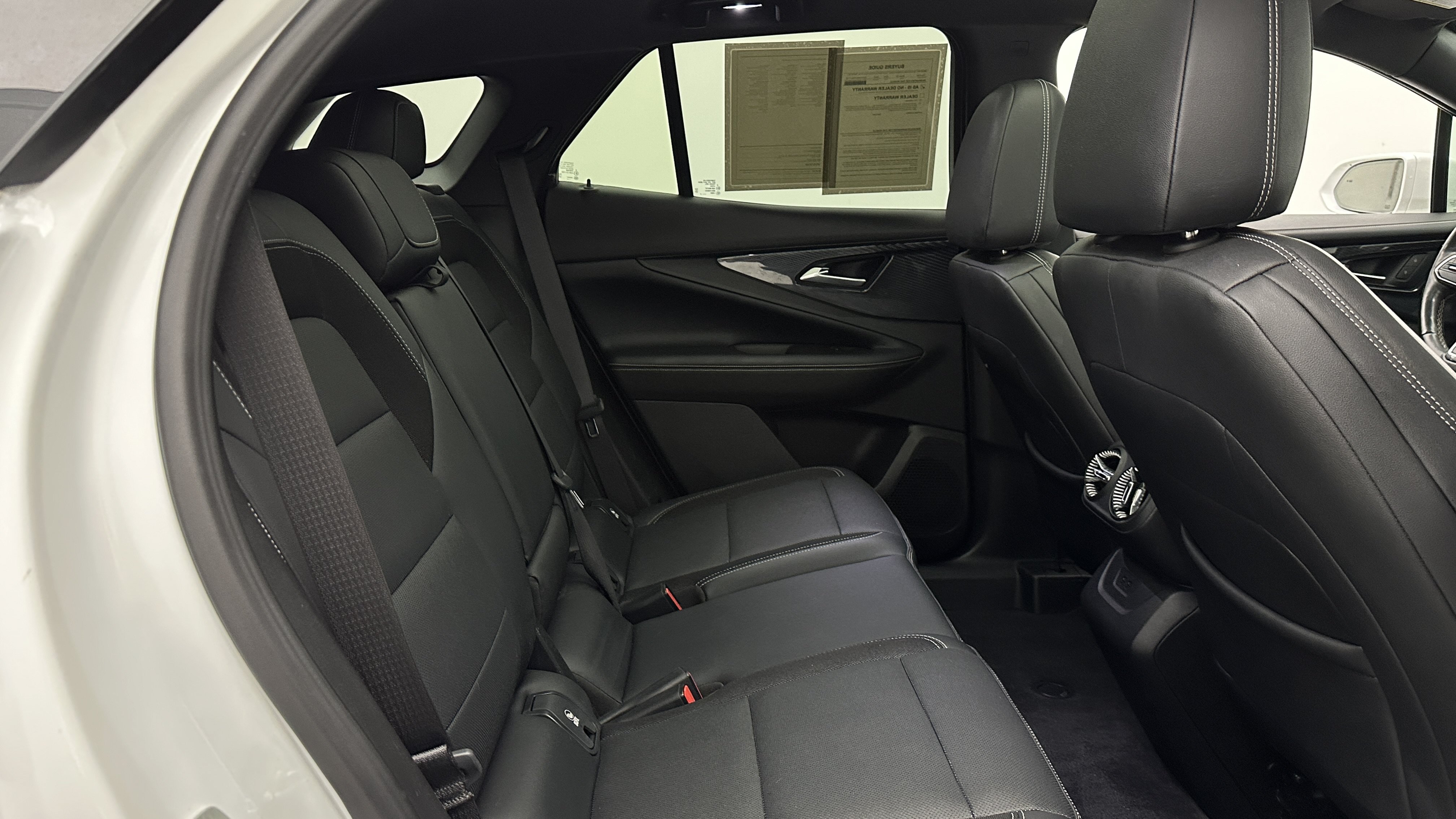 Used 2024 Chevrolet Blazer EV LT AWD/4WD image 34