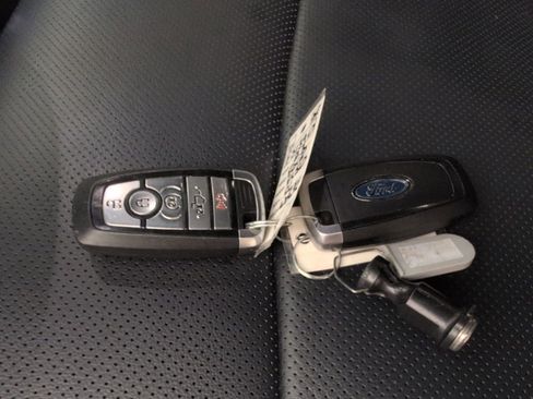 Used 2023 Ford F150 Lariat image 43