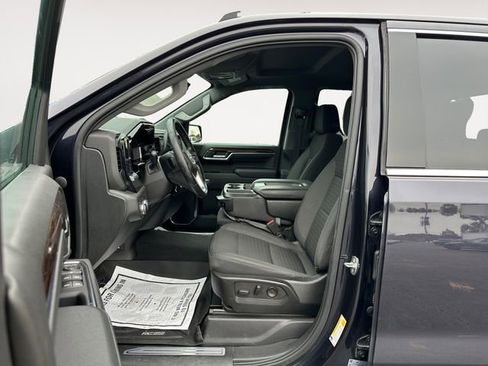Used 2022 GMC Sierra 1500 Elevation image 9