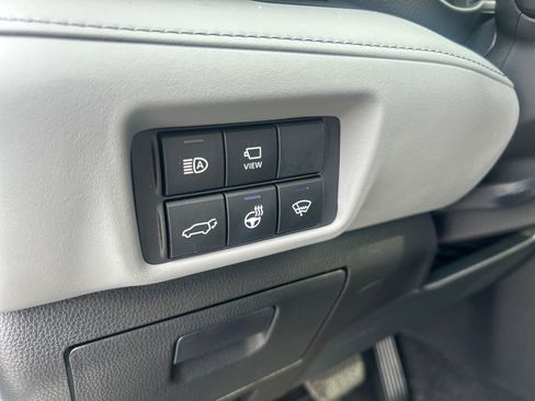Used 2022 Toyota Highlander Platinum AWD/4WD image 27