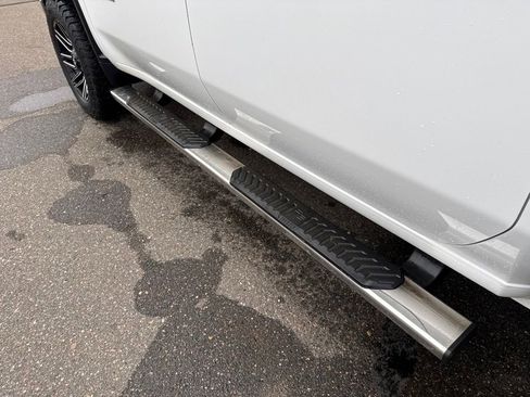 Used 2021 Chevrolet Silverado 2500 LT w/ Fleet Comfort Package AWD/4WD image 5
