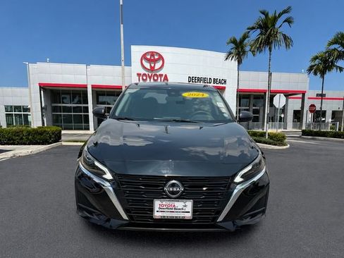 Used 2024 Nissan Altima 2.5 S FWD image 2