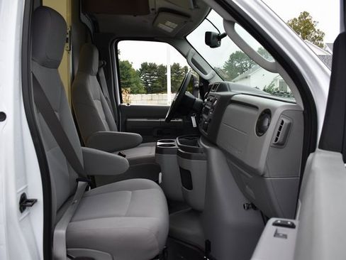 New 2025 Ford E-350 and Econoline 350 Super Duty w/ Power Equipment Group image 33