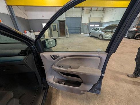 Used 2009 Honda Odyssey EX image 29