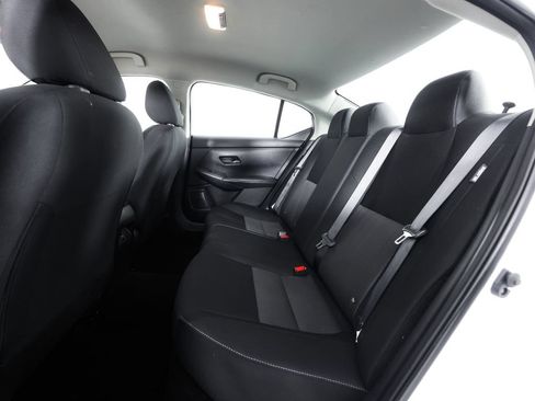 Used 2024 Nissan Sentra SV FWD image 16