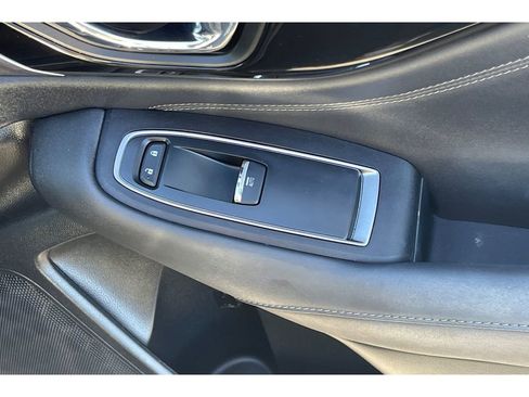 Used 2025 Subaru Outback Limited image 21