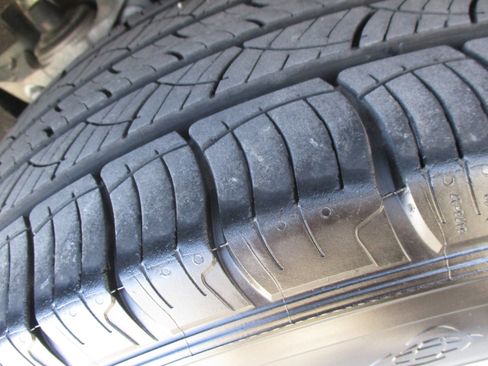 Used 2024 Ford Edge SEL w/ Convenience Package image 14