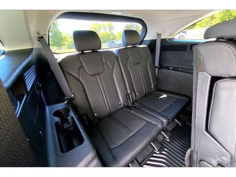 Used 2024 Kia Sorento S AWD/4WD image 26