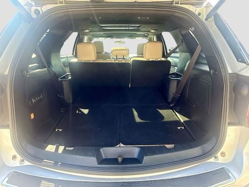 Used 2018 Ford Explorer Limited image 27