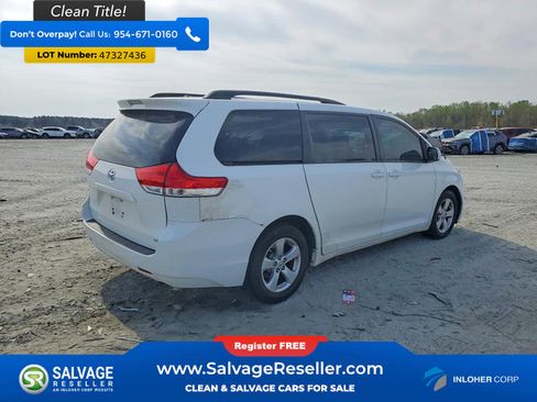 Used 2011 Toyota Sienna LE image 4