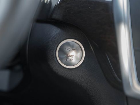 Used 2015 Mercedes-Benz ML 350 4MATIC image 25