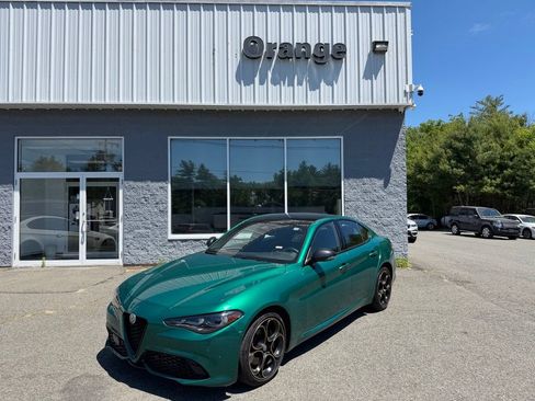 Used 2025 Alfa Romeo Giulia AWD w/ Driving Assist Package image 3