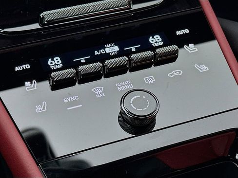 New 2026 Porsche Cayenne S image 23