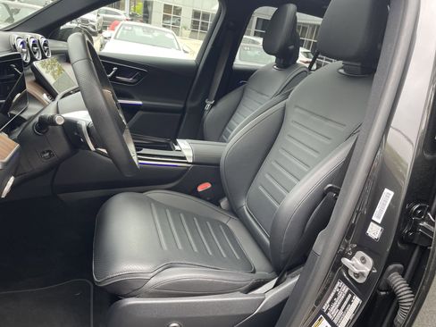 Certified 2025 Mercedes-Benz GLC 300 image 22