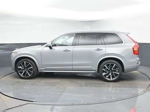 Used 2024 Volvo XC90 B5 Plus w/ Protection Package Premier image 5