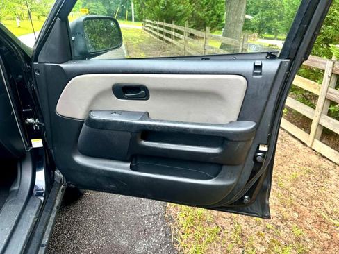 Used 2003 Honda CR-V EX image 5