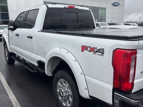 Used 2024 Ford F250 XLT w/ FX4 Off-Road Package image 8