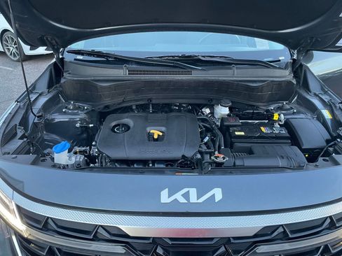 Used 2025 Kia Seltos S image 31