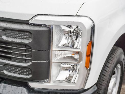 New 2025 Ford F350 XL image 5