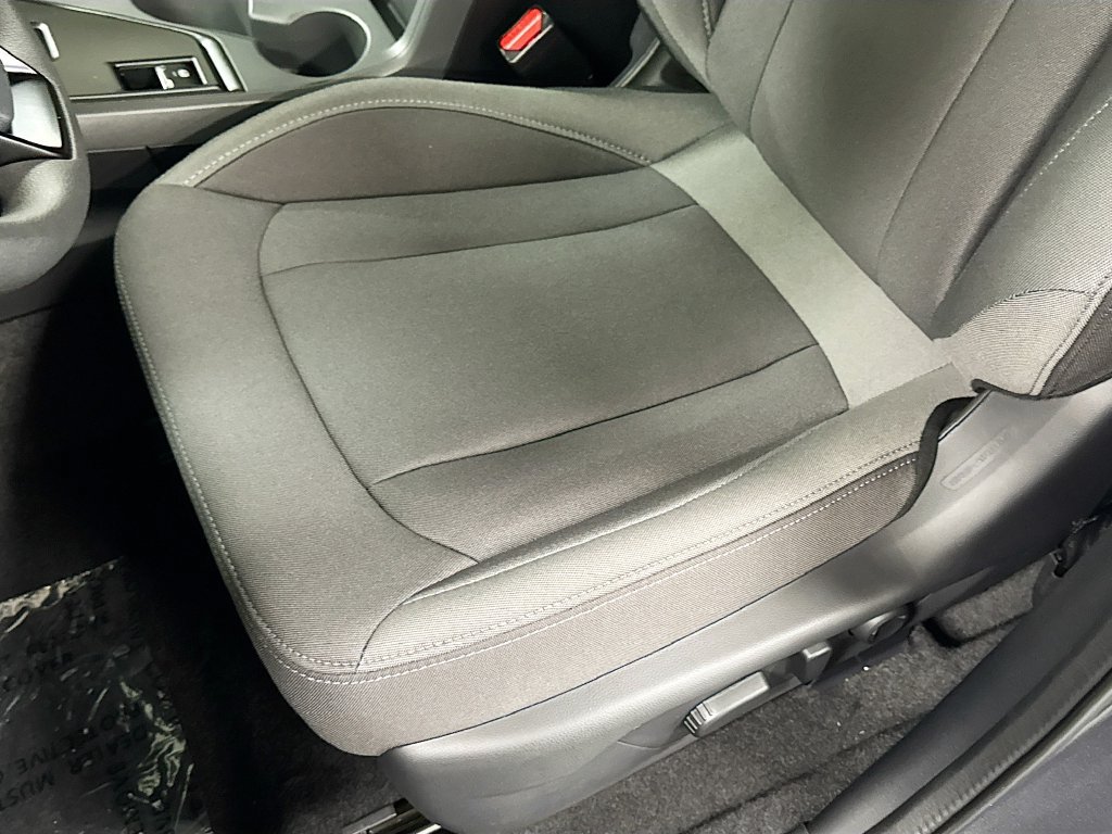 Used 2026 Subaru Crosstrek 2.5i Premium AWD/4WD image 17
