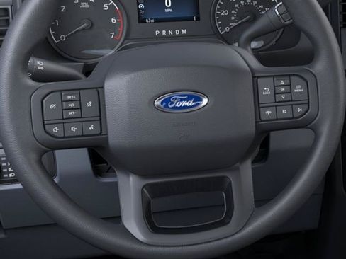 New 2026 Ford F350 XL w/ FX4 Off-Road Package AWD/4WD image 12