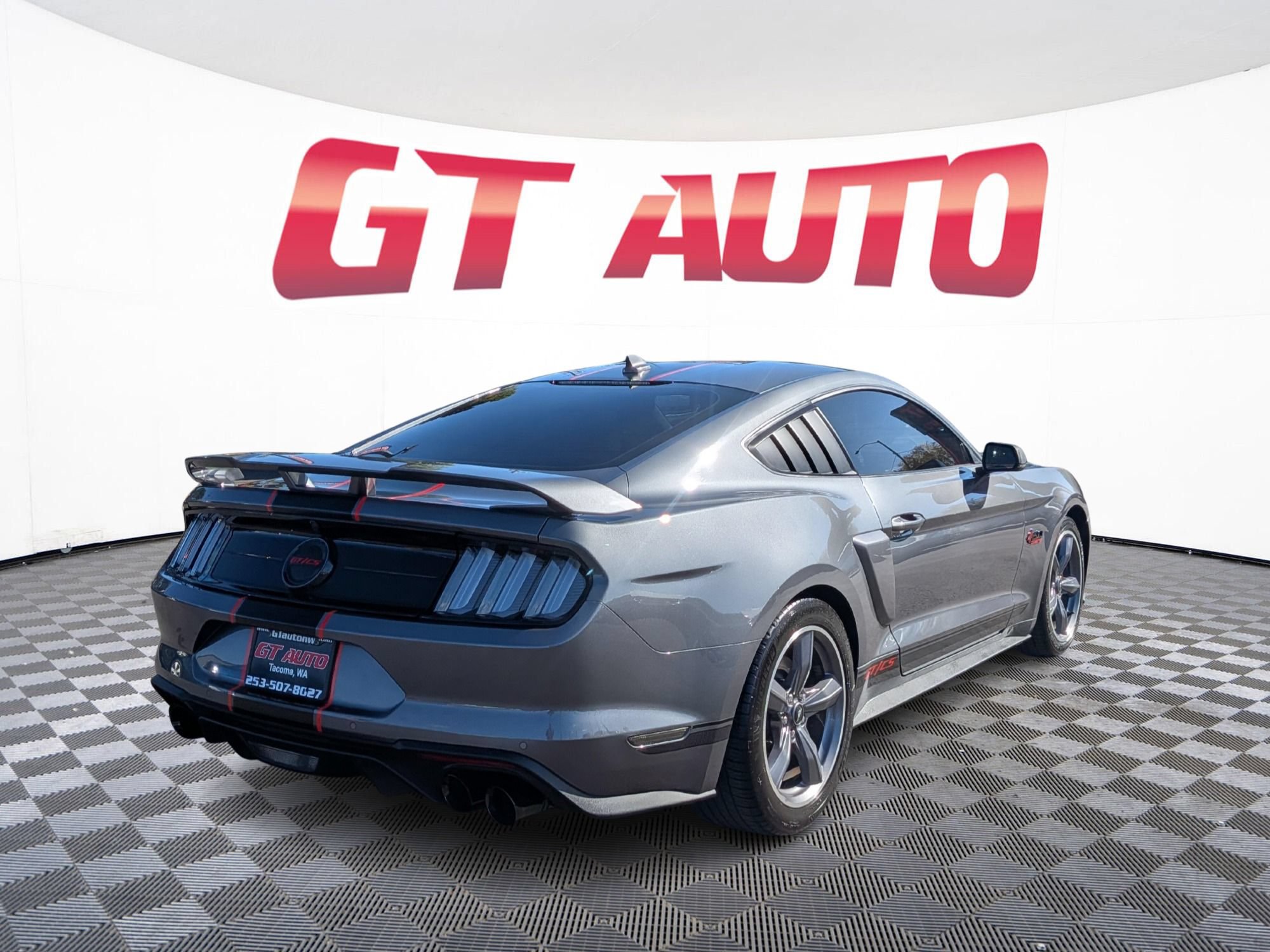 Used 2022 Ford Mustang GT Premium w/ GT Performance Package RWD image 4