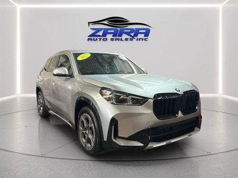 Used 2025 BMW X1 xDrive28i AWD/4WD image 9